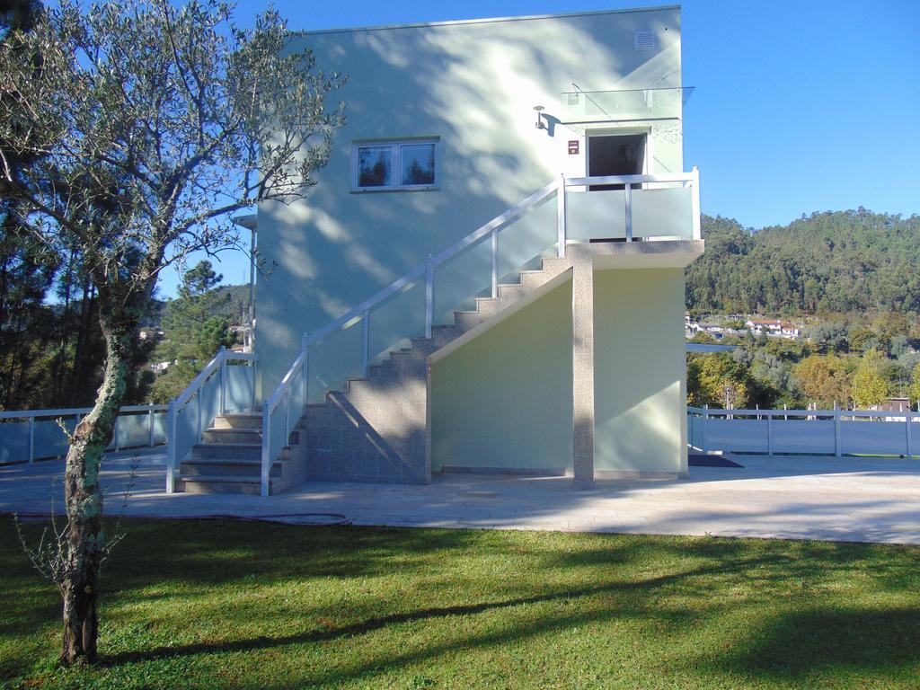 Funileiro, Apartamentos E Quartos Amares Exterior photo